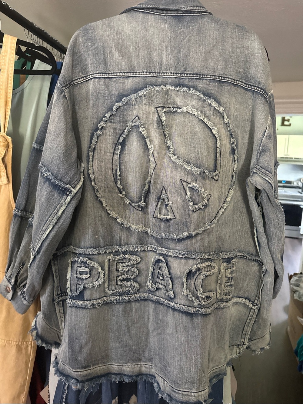 Blue Velvet Vintage-Style Distressed Denim Shirt-Jacket in Light Blue - Picture 3 of 3